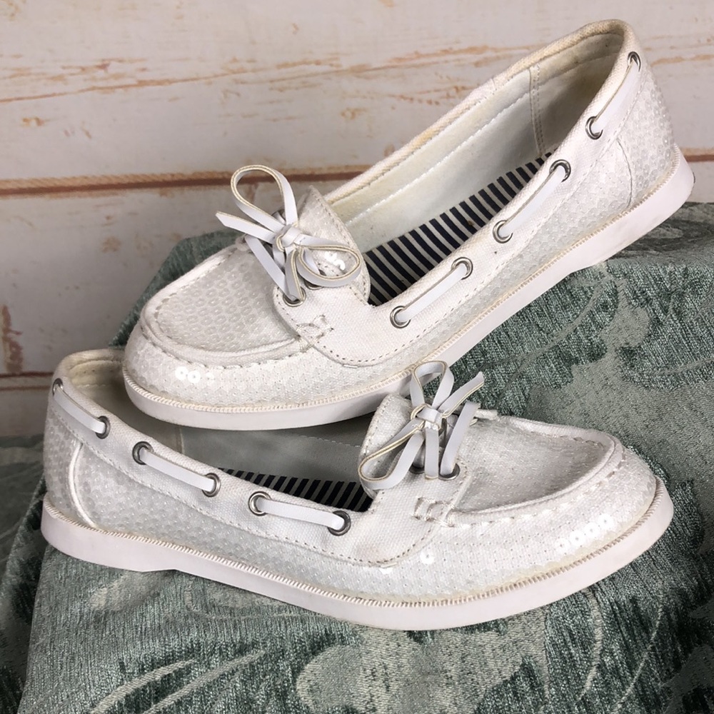 DWS7 - American Eagle White Sequin Slip-Ons  Size 6.5 - Picture 2 of 6